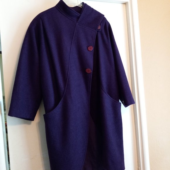 Retro Purple Car Coat with Attached Scarf - Picture 12 of 16